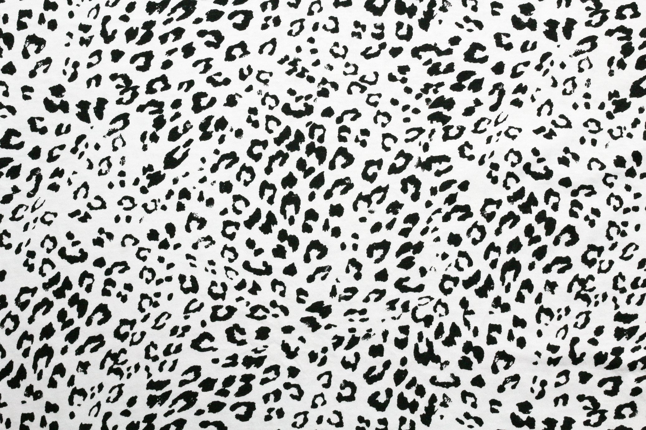 Black and White Cheetah Pattern